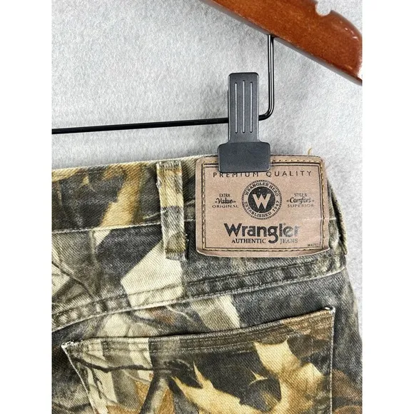 Vintage Wrangler Pants Mens 34x30 Realtree Camo‎ Double Knee Denim