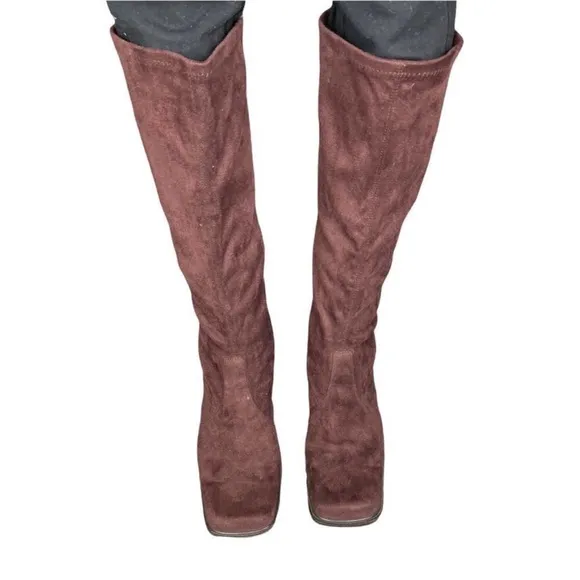 Vintage Y2k JG hook plum suede square toe front boots with chunky block heel