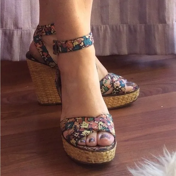 VINTAGE Y2K Marc Jacobs floral wedge SHOES