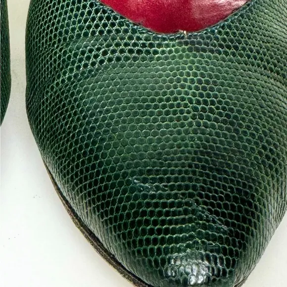 Vintage YSL Yves Saint Laurent Green Snake Skin Pumps Size 9.5