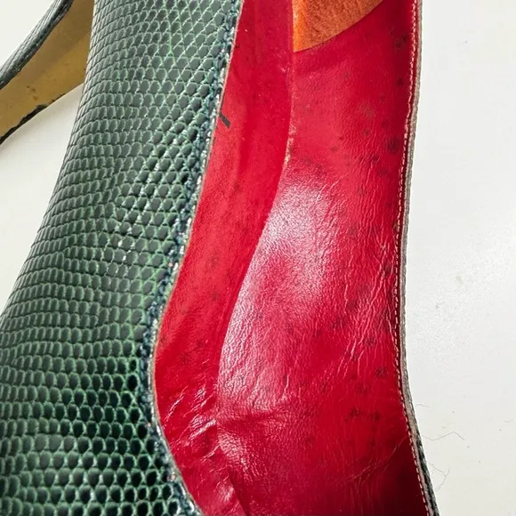 Vintage YSL Yves Saint Laurent Green Snake Skin Pumps Size 9.5