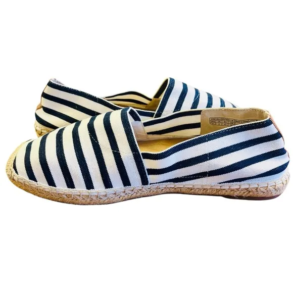VIONIC Blue and White Espadrille Shoes Sz 11 Nautical Fisherman Coastal Slip On