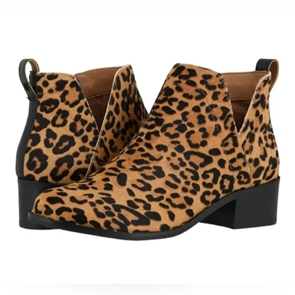 VIONIC ‘Clara’ Leopard Calf Hair Ankle Boots Size 9 Classic Boho Chic Retro