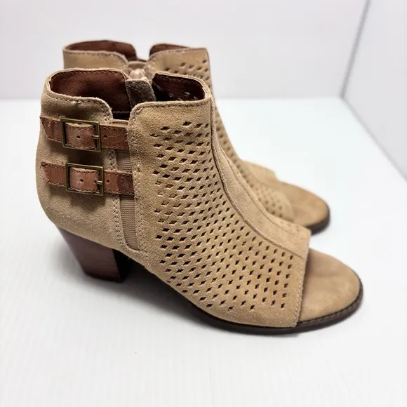 Vionic Womens Aloft Chryssa Ankle Boot Light Sand Size 6.5