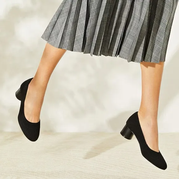 Vivaia Elvia Round Toe Block Heel Black EU 38 US 7-7.5 Knit Heels