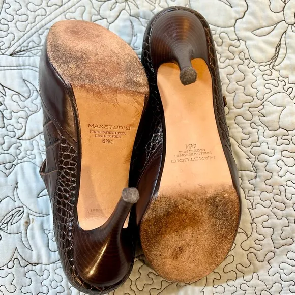 Vntg MAX STUDIO Y2K Calla Croc Embossed Leather Mary Jane Platform Pumps Sz 6.5