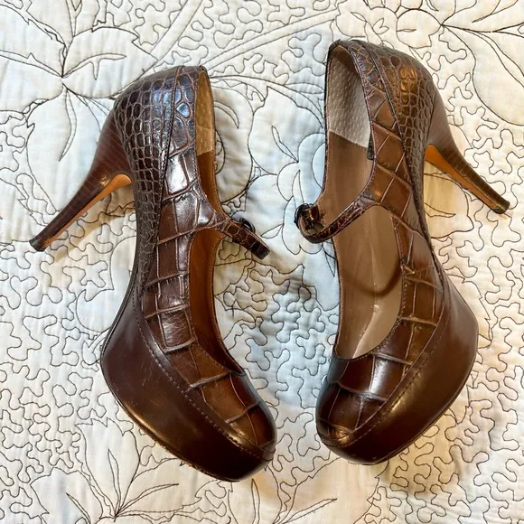 Vntg MAX STUDIO Y2K Calla Croc Embossed Leather Mary Jane Platform Pumps Sz 6.5