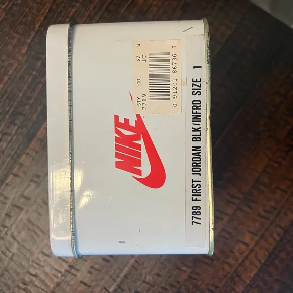 Vtg 1990 baby Nike Air Jordan shoes size 1, with tin