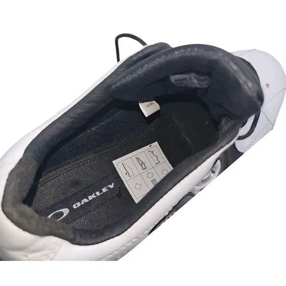 VTG 2002 Oakley Overdrive Black White Plain Toe Lace Up Golf Shoes Men's Size 9