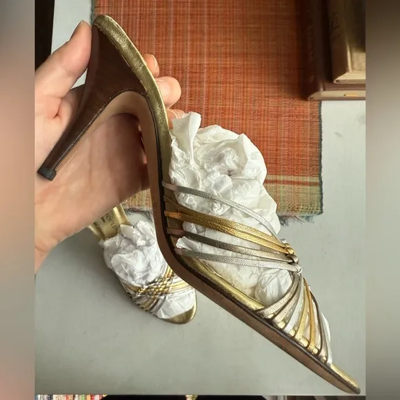 VTG Hollywould Gold Sandals