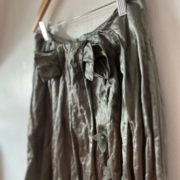 VTG silvery green Left of Center skirt sz 2 cotton/poly skirt bow sheer flowers