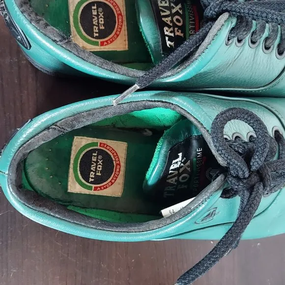 VTG Travel Fox Men's 7.5 Shoes