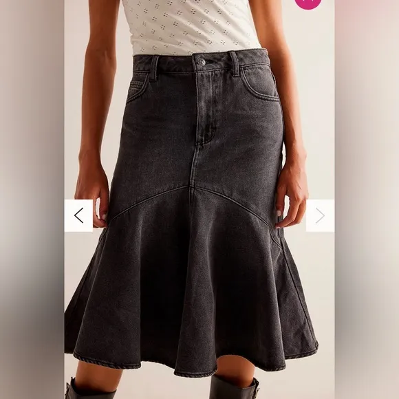 We The Free Fishtail Denim Black Noir Skirt size 29
