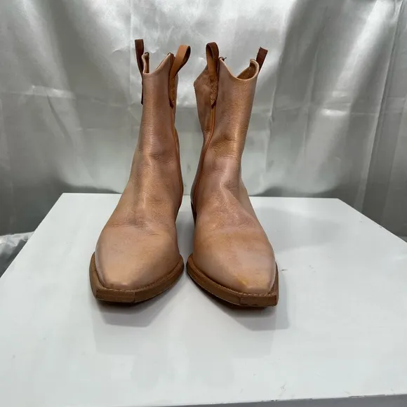 We the Free Pink Tan Leather Western Ankle Boots, excellent condition, size 40