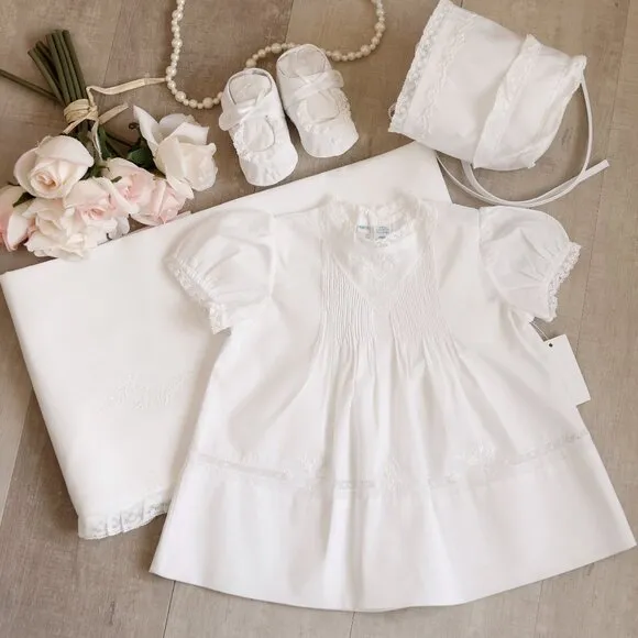 White Heirloom Receiving Blanket Embroidery Lace Inlay Feltman Brother NWT