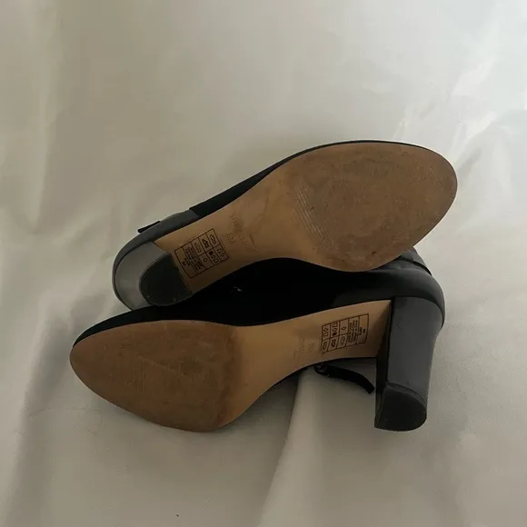 White House Black Market Heeled “Blake” Booties, 8 M