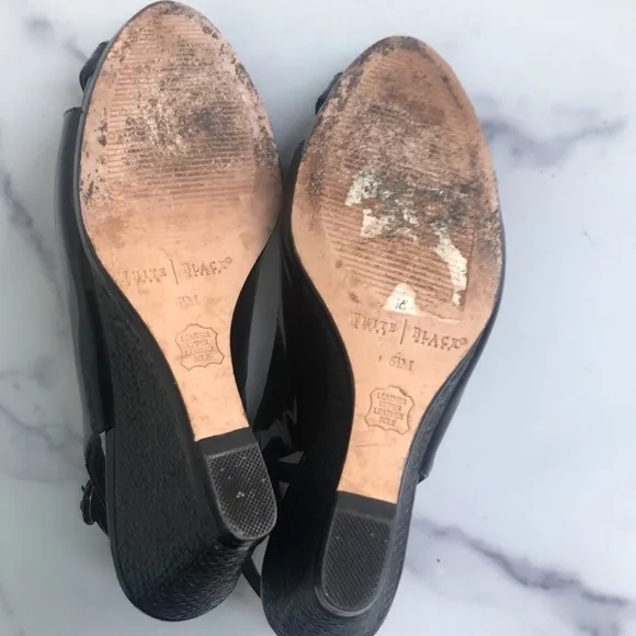 White House Black Market Wedge Karen Black Patent Leather Sandals Size 6.5m