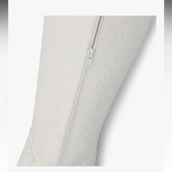 White Western-Style zip up Women's Boots