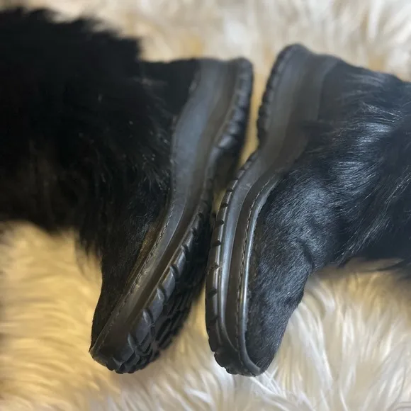 WINNA Women's Black Fur Boots