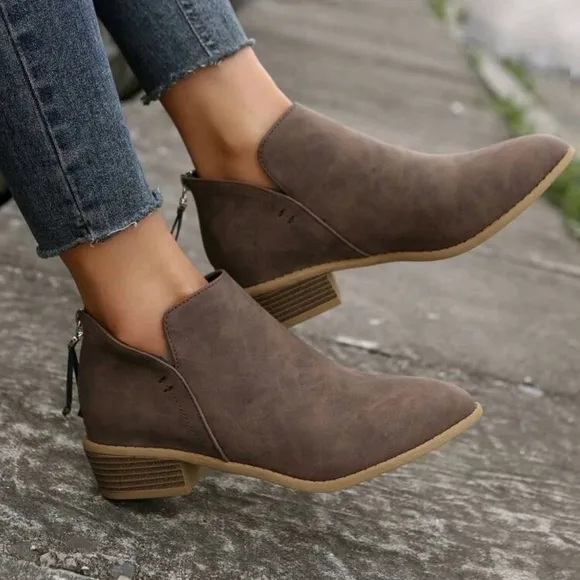 Women's Fashion Matte Coffee Brown Pointed Toe Western Style Ankle Boots