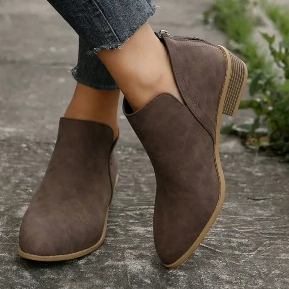Women's Fashion Matte Coffee Brown Pointed Toe Western Style Ankle Boots
