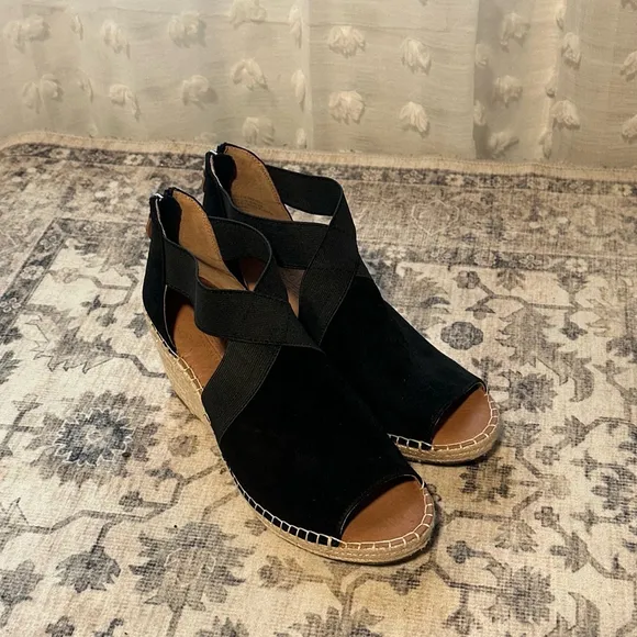 Women's Gentle Souls Wedge Sandals Size 8.5 Black Espadrille