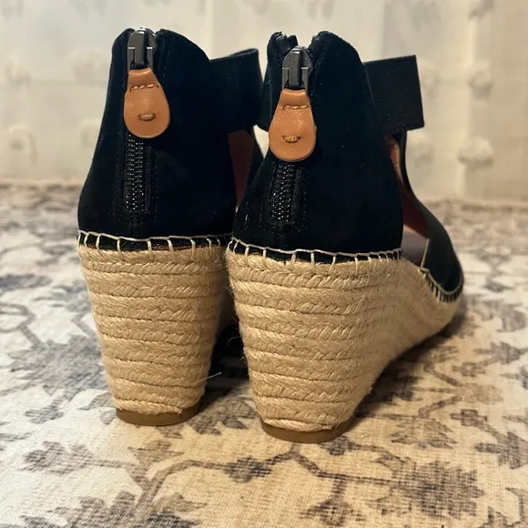 Women's Gentle Souls Wedge Sandals Size 8.5 Black Espadrille