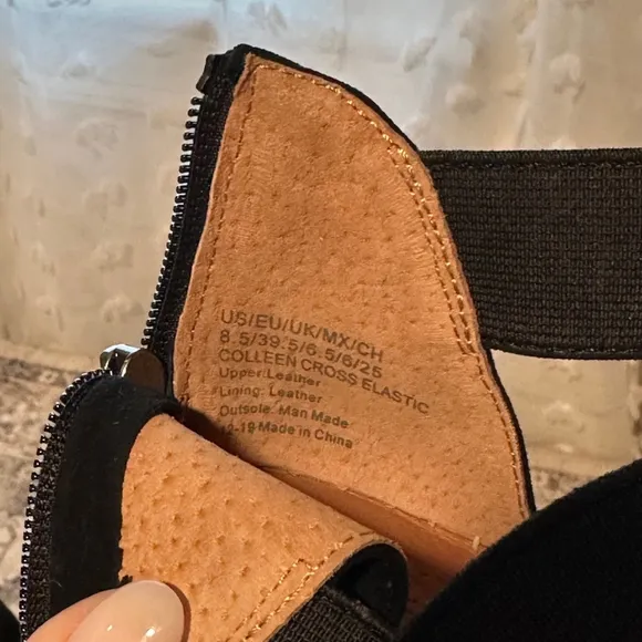 Women's Gentle Souls Wedge Sandals Size 8.5 Black Espadrille