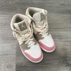 Women's High-Top Sneakers - Pink and Cream