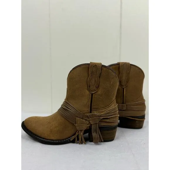 Women's Laredo Kyra Tan Fashion Ankle Boot, Size 8.5W