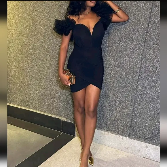 Women's Solid Color Off Shoulder Mesh Ruffle Trim Wrap Dress