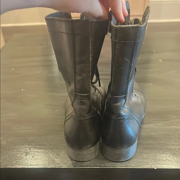 Women's Steve Madden Black Lace-Up Boots- 8.5