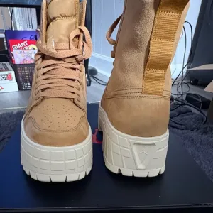 Women's Tan Platform Boots