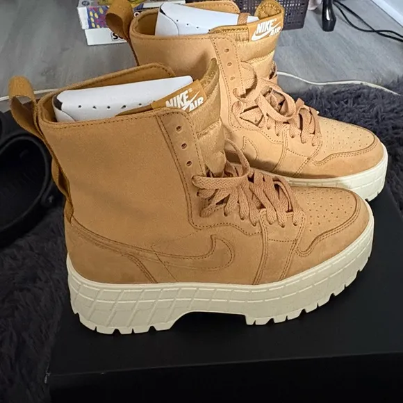 Women's Tan Platform Boots