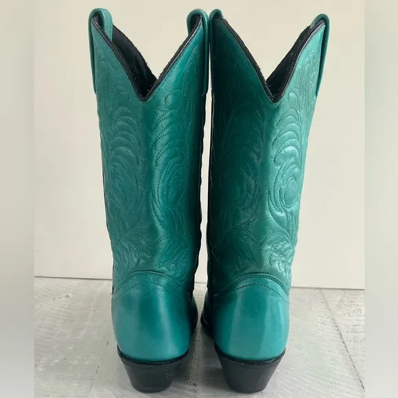 Women’s Vintage Acme Teal Western Cowboy Boots size 6.5