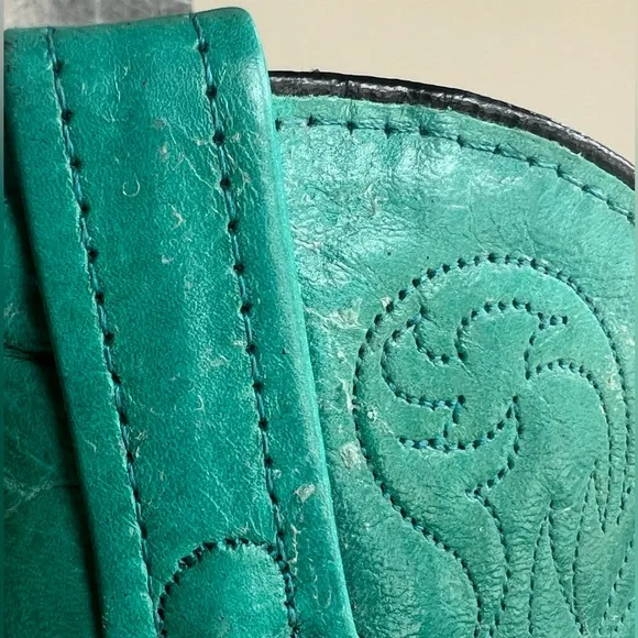 Women’s Vintage Acme Teal Western Cowboy Boots size 6.5