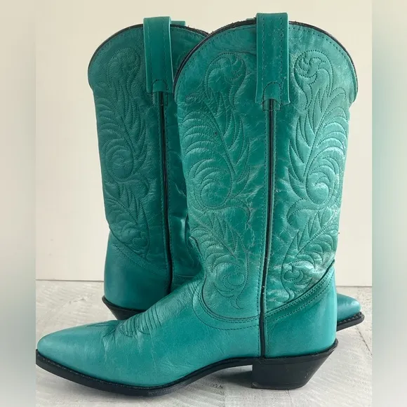 Women’s Vintage Acme Teal Western Cowboy Boots size 6.5