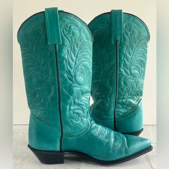 Women’s Vintage Acme Teal Western Cowboy Boots size 6.5