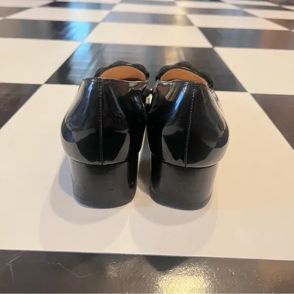 Women’s Vintage Black Salvatore Ferragamo Italian Designer Loafers With Bows