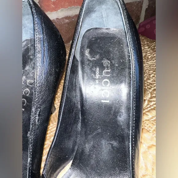 Y2K Vintage Gucci “loafer stilettos “👠 Black leather with a wooden heel