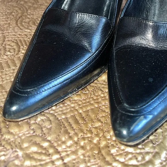 Y2K Vintage Gucci “loafer stilettos “👠 Black leather with a wooden heel