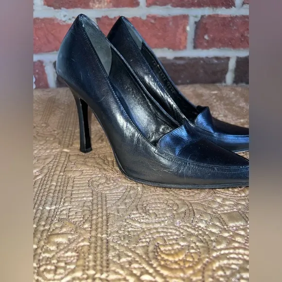 Y2K Vintage Gucci “loafer stilettos “👠 Black leather with a wooden heel
