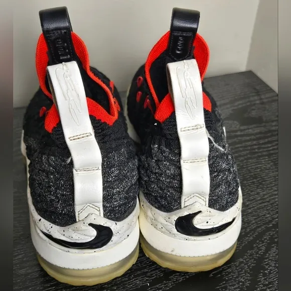 Youth Boy's Nike Lebron 15 Graffiti Flyknit Basketball Shoes, Size 7