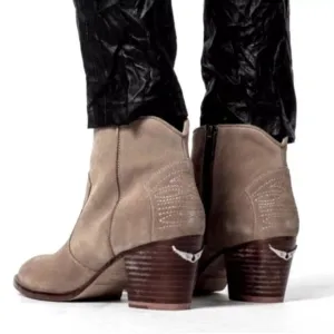 Zadig &amp; Voltaire Molly Tan Suede Western Ankle Boot. Sz: EU 38/US 7