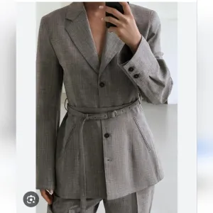 Zara 100% Wool Belted Blazer Size L