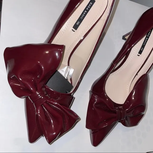 Zara Burgundy Court with Bow Pumps