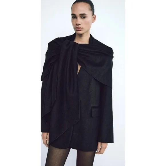 Zara Oversized Wool Scarf Blazer size M/L