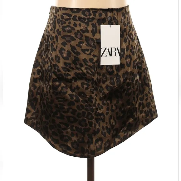 Zara * Satin Effect Leopard Animal Print  Cheetah Mini Skirt