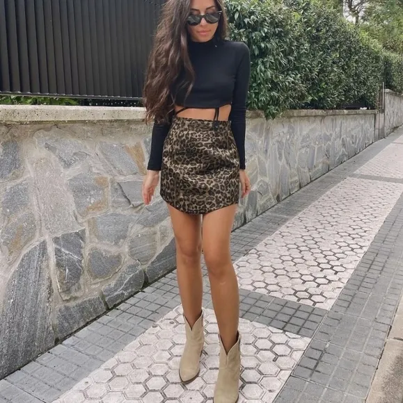 Zara * Satin Effect Leopard Animal Print  Cheetah Mini Skirt