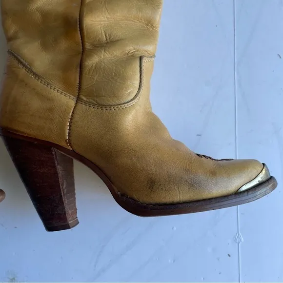 Zodiac USA Vintage Cowboy Boots Women’s Western Heeled Shoe Tan Leather Size 5.5